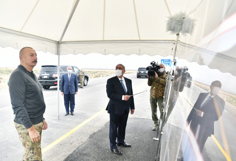 Президент Ильхам Алиев принял участие в открытии автодорог, ведущих в поселок Суговушан и село Талыш Тертерского района ВИДЕО