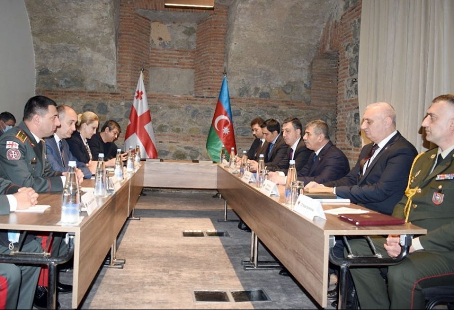 Azərbaycanın və Gürcüstanın Müdafiə nazirlikləri arasında ikitərəfli əməkdaşlıq planı imzalanıb