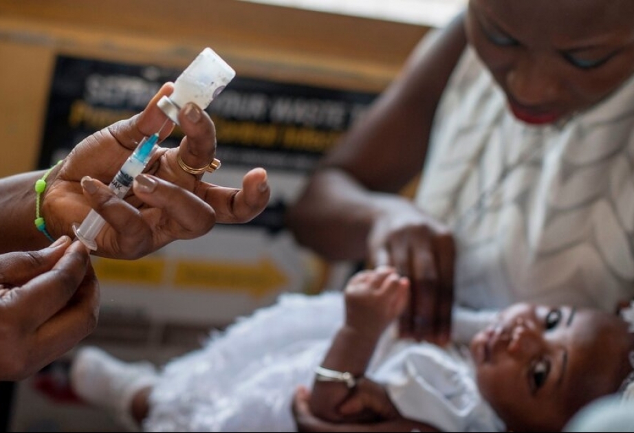 OMS recomienda uso amplio de primera vacuna del mundo contra malaria