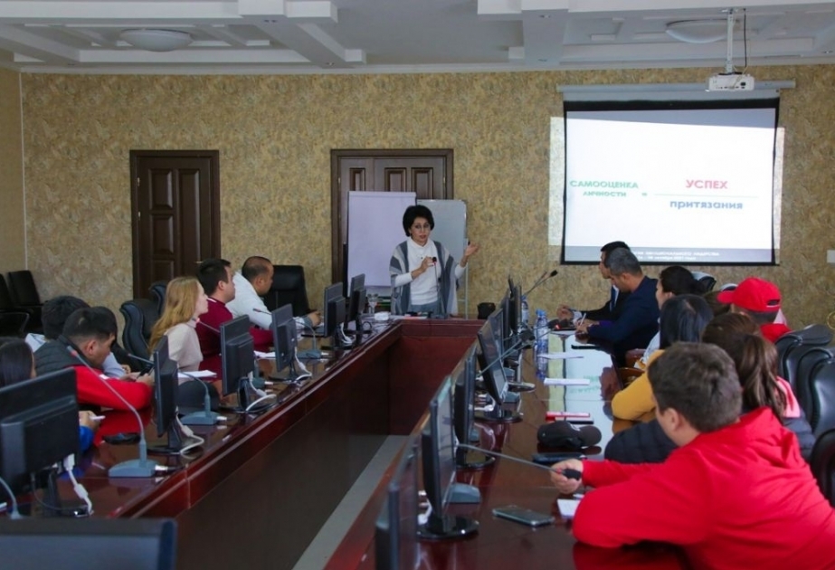 Panel session devoted to Nizami Ganjavi held in Kazakhstan