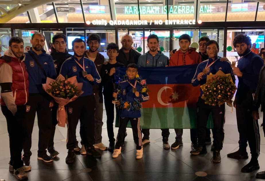 Avropa çempionatında uğurla çıxış edən fudokançılarımız Vətənə qayıdıblar