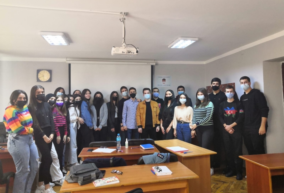 巴库国立大学孔子学院举办优秀学员宣讲活动
