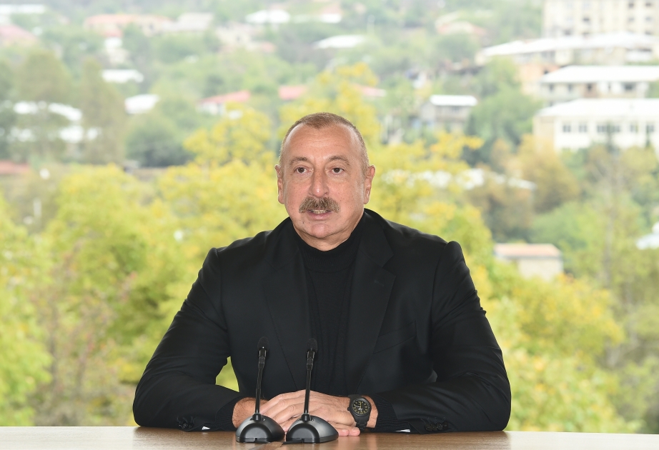 Presidente:"El pueblo de Azerbaiyán apoyó a nuestro Ejército, me apoyó a mí, creyó en nosotros"