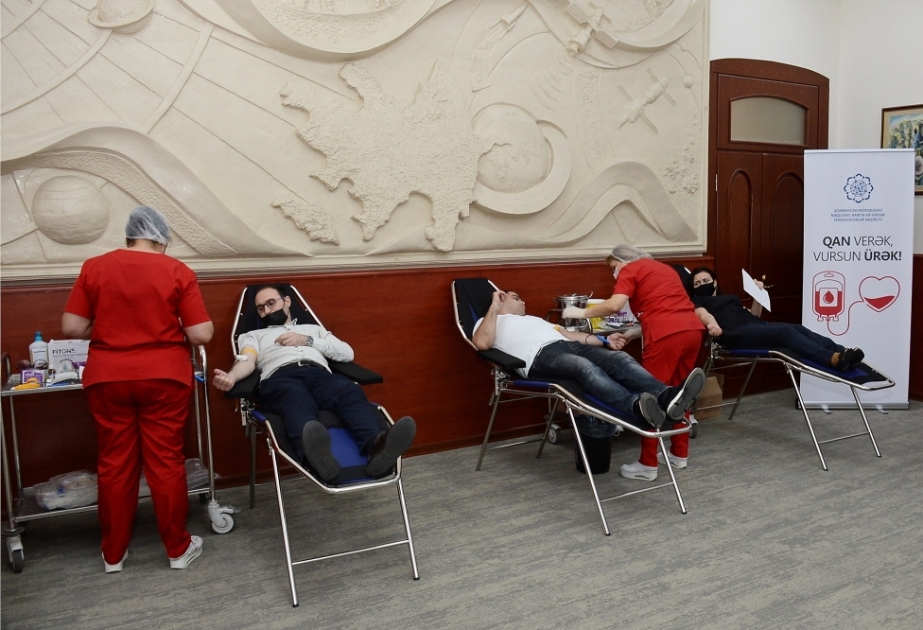 Azərbaycan Telefon Rabitəsinin 140 illik yubileyi münasibətilə qanvermə aksiyası keçirilib