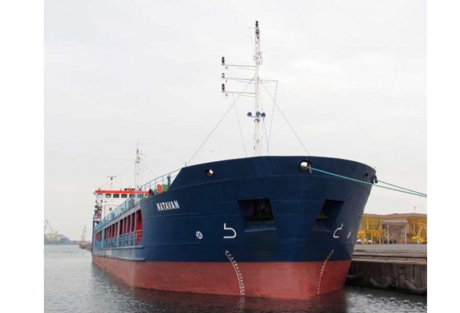 Barco azerbaiyano se embarca en un viaje internacional tras una revisión
