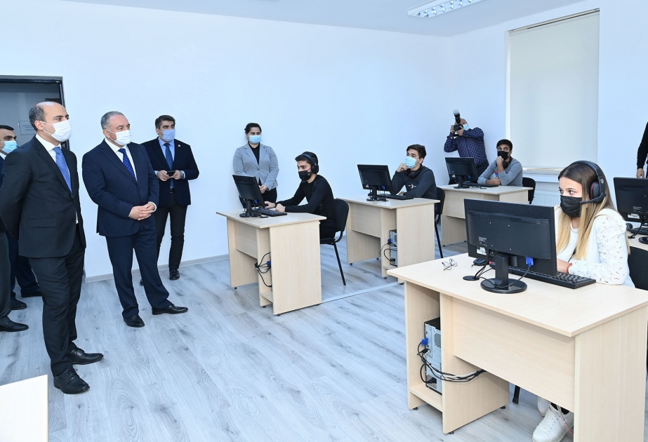 Təhsil naziri Azərbaycan Texniki Universitetində “Cezeri Lab” laboratoriyası və “Code Academy” auditoriyaları ilə tanış olub