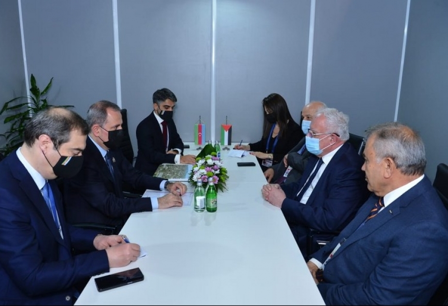 Xarici işlər naziri Ceyhun Bayramov Fələstin XİN-in rəhbəri ilə görüşüb