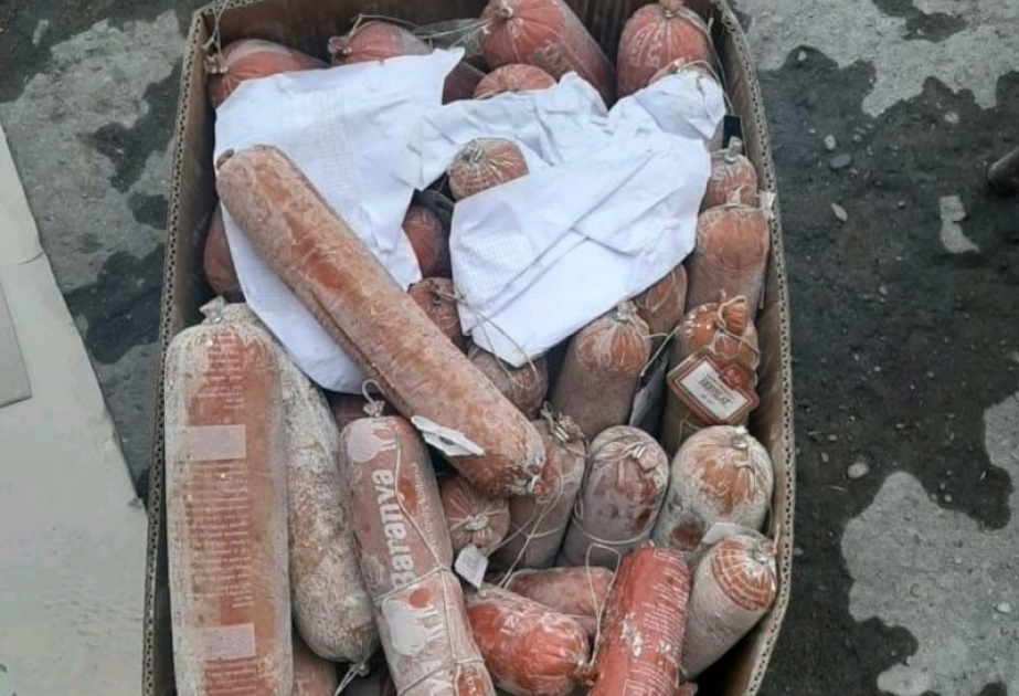 Göyçayda istehlaka yararsız kolbasa məhsulları aşkar olunub