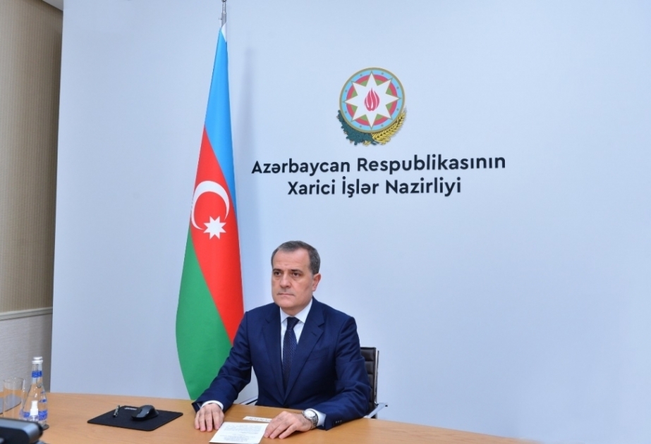 وزير الخارجية الأذربيجاني يزور مينسك