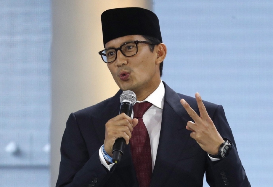 İndoneziya hökuməti 18 ölkədən gələn əcnəbi turistlər üçün Bali adasını açıb