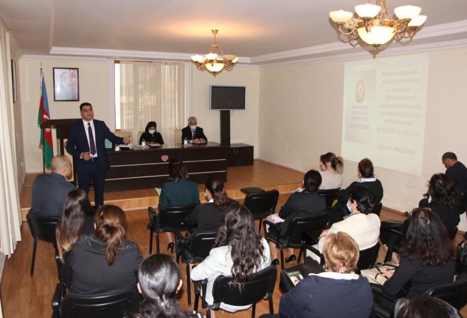 Yevlaxda narkomanlığa qarşı mübarizə işinin təşkili üzrə tədbir və treninq keçirilib