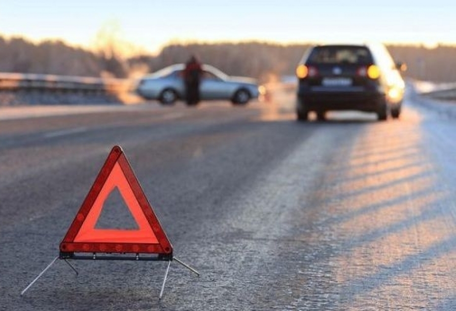 Şamaxıda yol qəzasında bir nəfər ölüb, iki nəfər yaralanıb