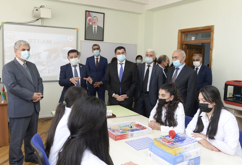 Azərbaycan Dövlət Pedaqoji Universitetində STEAM mərkəzinin açılışı olub