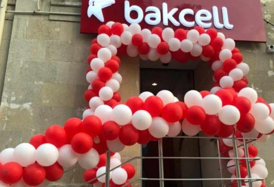 Bakının mərkəzində yeni konsept “Bakcell” satış və xidmət mərkəzi istifadəyə verilib