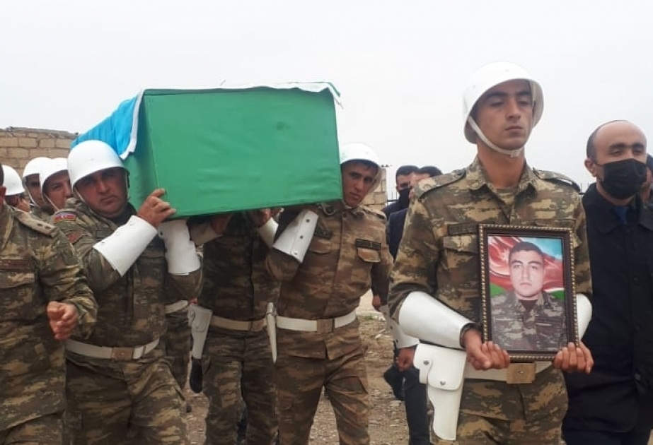 جورانبوي تشيع شهيد الواجب الوطني برصاص القنص عن الجماعات المسلحة الارمينية الارهابية – صور