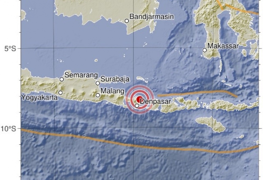 Три человека погибли, еще семеро пострадали в результате землетрясения на индонезийском курорте Бали