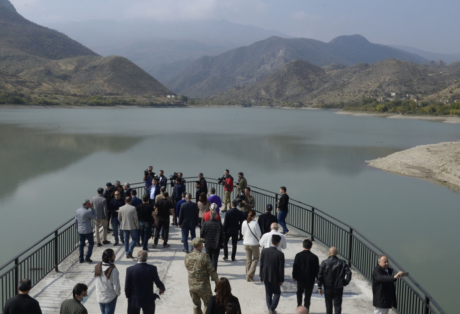 Desde la liberación de Sugovushan se han abastecido de agua unas 30.000 hectáreas de tierras nunca regadas y poco regadas