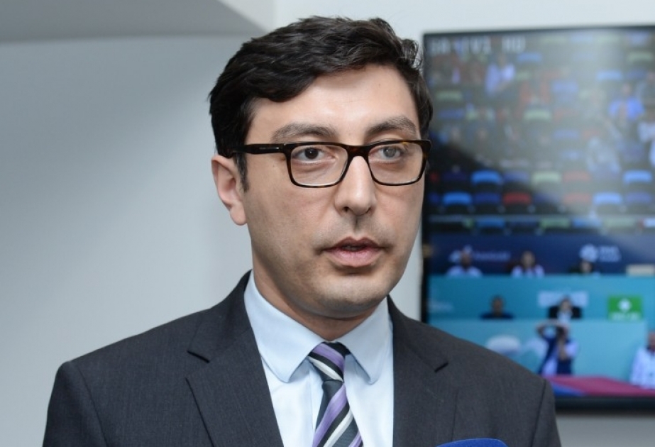 Nazir “Böyük dəbilqə” turnirinin qalibini təbrik edib