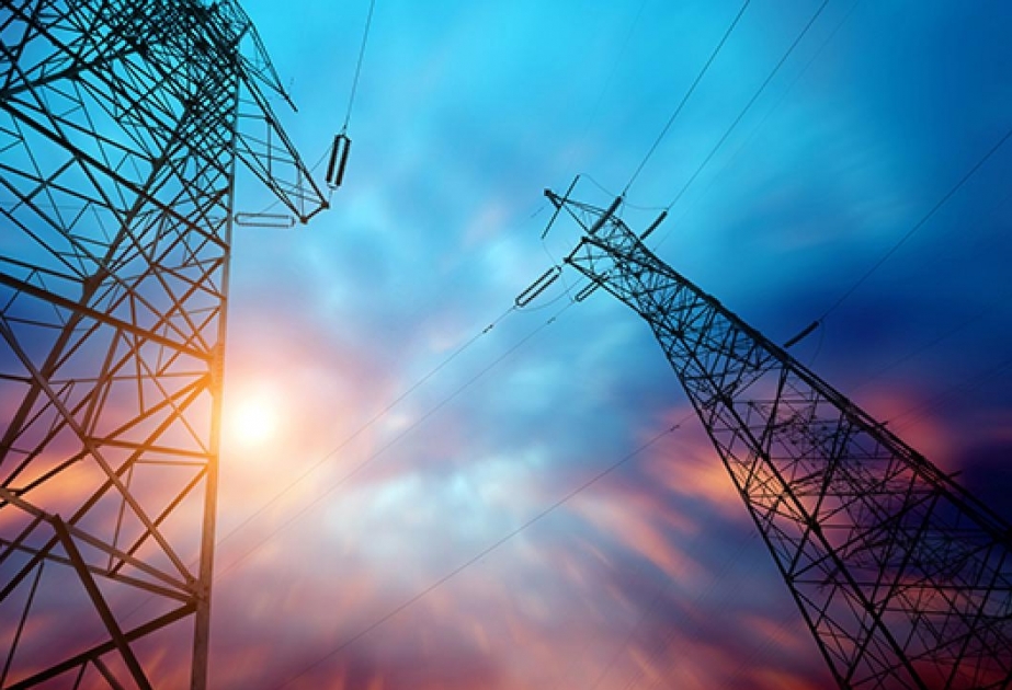 Cari ildə Avropanın elektrik enerjisi bazarında qiymətlər təxminən 150 faiz artıb