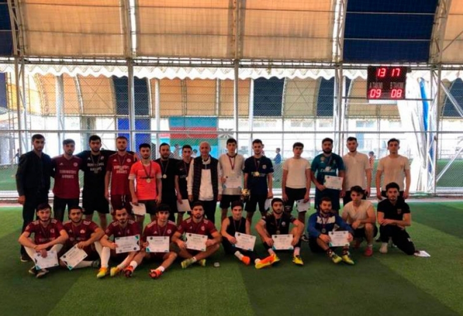 Dövlət İqtisad Universiteti: Tələbələr arasında keçirilmiş futbol çempionatının qalibləri müəyyən olundu