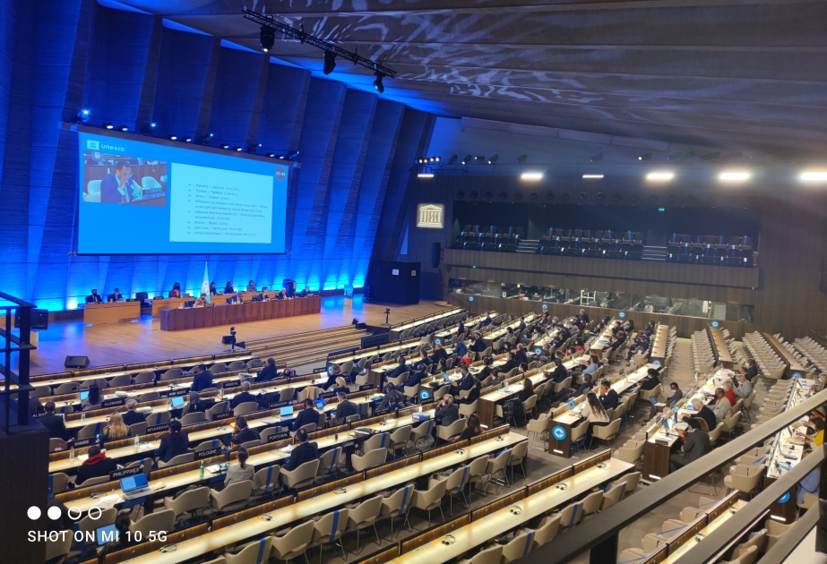 La Déclaration nationale de l’Azerbaïdjan a été présentée lors de la 212e session du Conseil exécutif de l’UNESCO