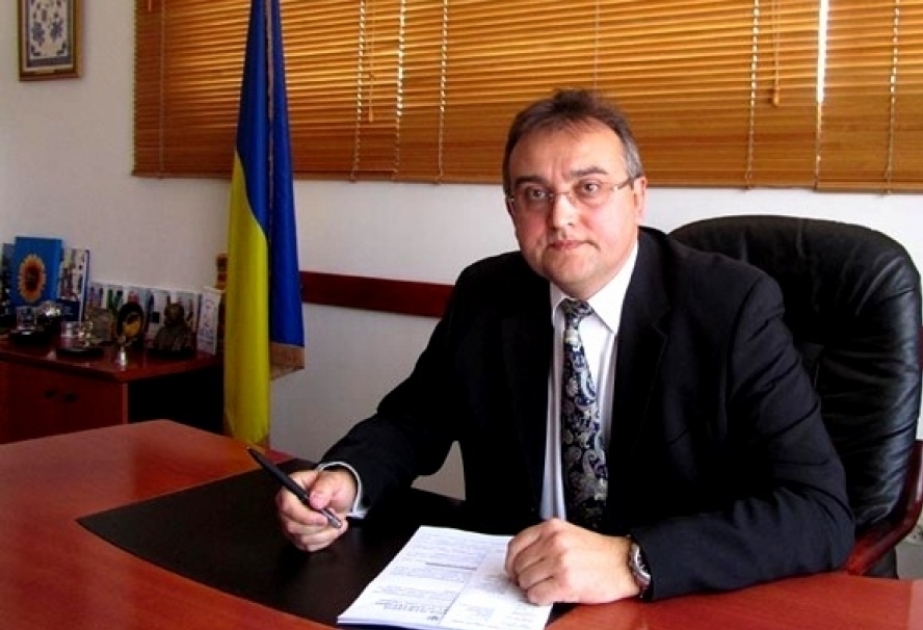 Las relaciones entre Bakú y Kiev se mantienen a nivel de asociación estratégica