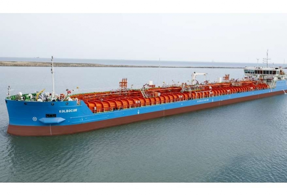 El petrolero “Kalbajar” comienza a navegar en aguas internacionales
