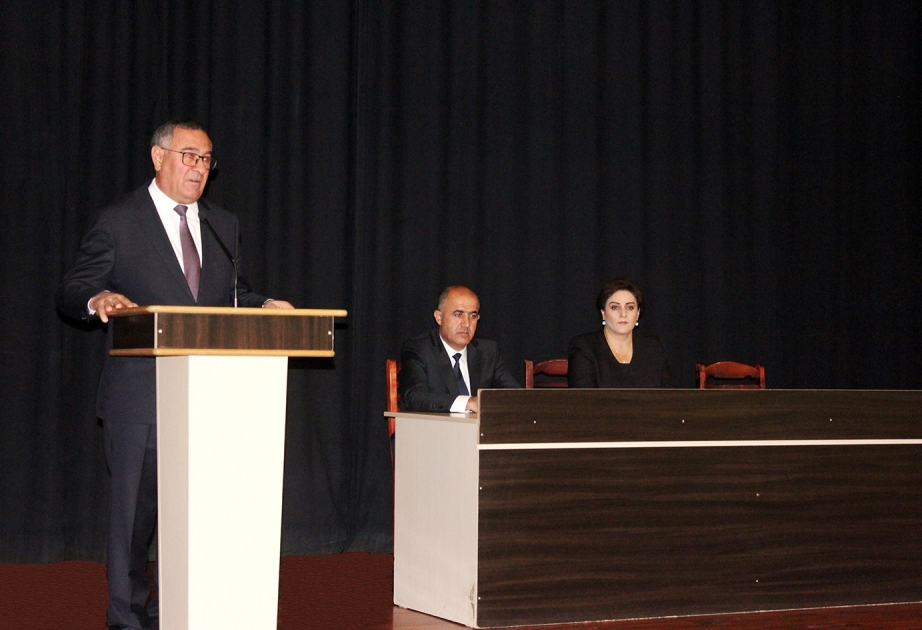 “Naxçıvan Muxtar Respublikasının sosial-iqtisadi və mədəni inkişafı” kitabı fundamental tədqiqat əsəridir
