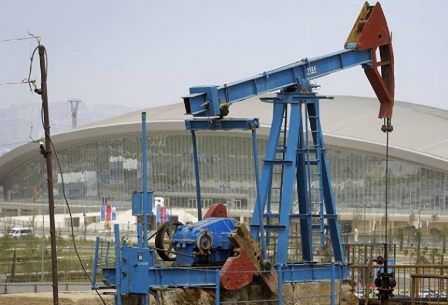Azerbaijani oil price hits one-year high