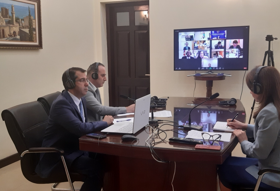 Vyetnamda keçirilən konfransda Azərbaycanın müstəqillik dövründə qazandığı uğurlardan danışılıb