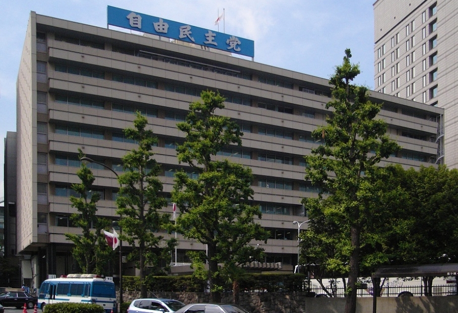 Kyodo agentliyi: Yaponiyada hakim koalisiya parlamentdə yerlərin çoxunu saxlayacaq