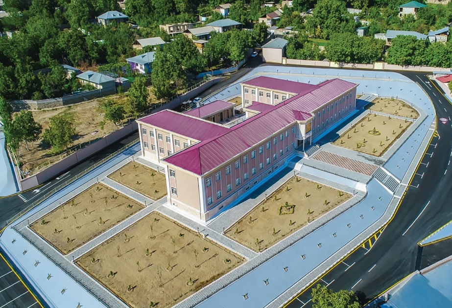 Naxçıvanda yanvar-sentyabr aylarında 5 kənd mərkəzi istifadəyə verilib, 7 kənd mərkəzinin tikintisi davam etdirilib