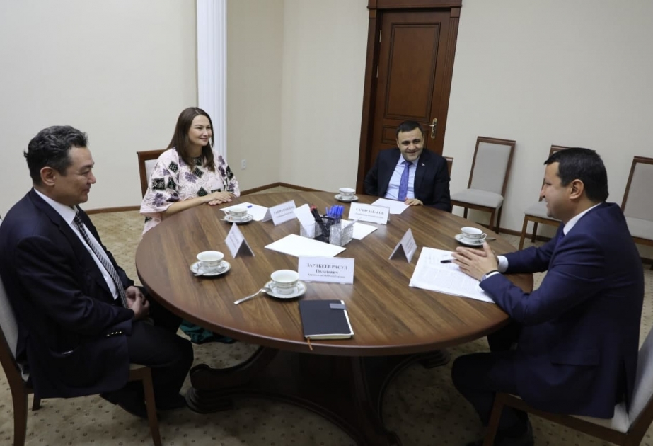 Azərbaycanla Özbəkistanın Qaraqalpaq Respublikası arasında mədəni əlaqələrin inkişafı məsələləri müzakirə olunub