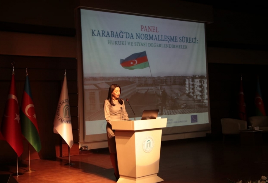 Defensora del Pueblo de Azerbaiyán interviene en un acto organizado por la Universidad Yildirim Beyazit de Ankara