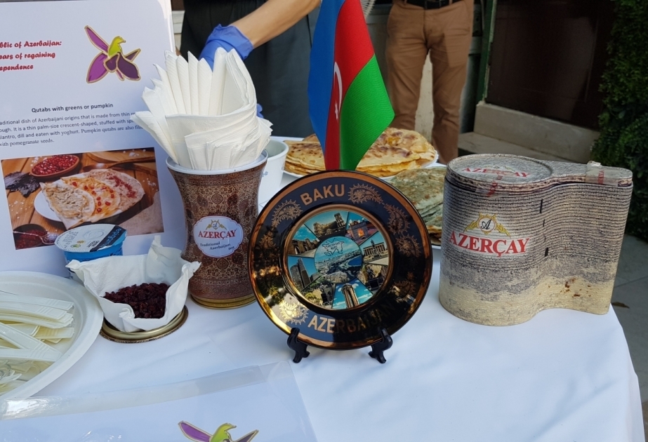 Se presenta la cocina azerbaiyana en el mercado benéfico de la India