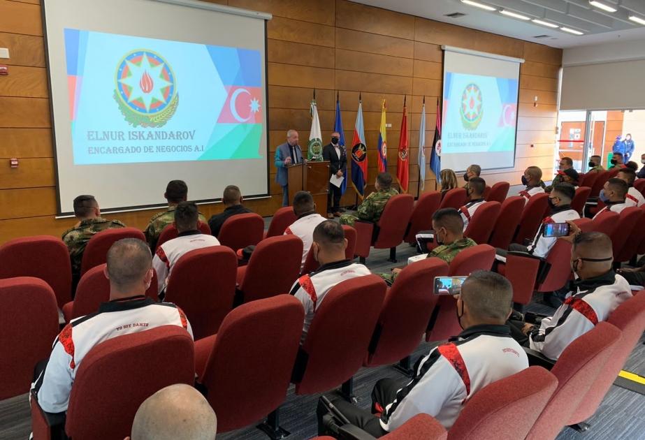 Kolumbiyalı hərbi qulluqçular işğaldan azad edilmiş ərazilərimizdə müşahidə olunan erməni vandalizmi barədə məlumatlandırılıblar