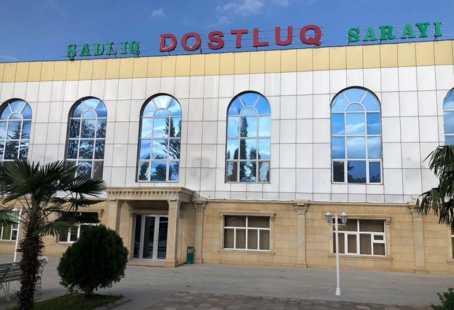 Şəmkirdə təşkil olunan şənlik mərasimində pandemiya dövrünün tələbləri pozulub
