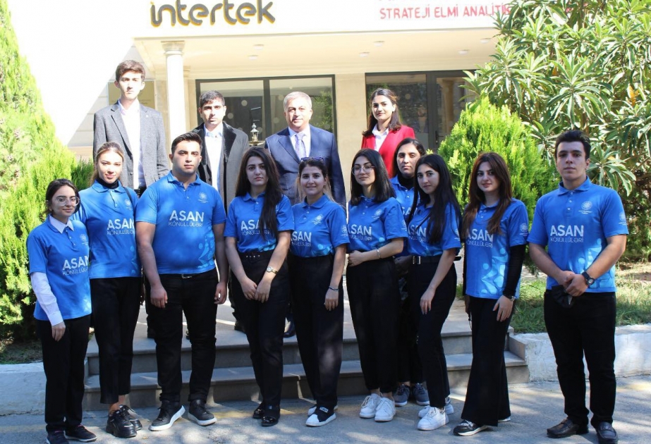“ASAN xidmət” mərkəzinin könüllüləri AMEA Yüksək Texnologiyalar Parkı ilə tanış olublar