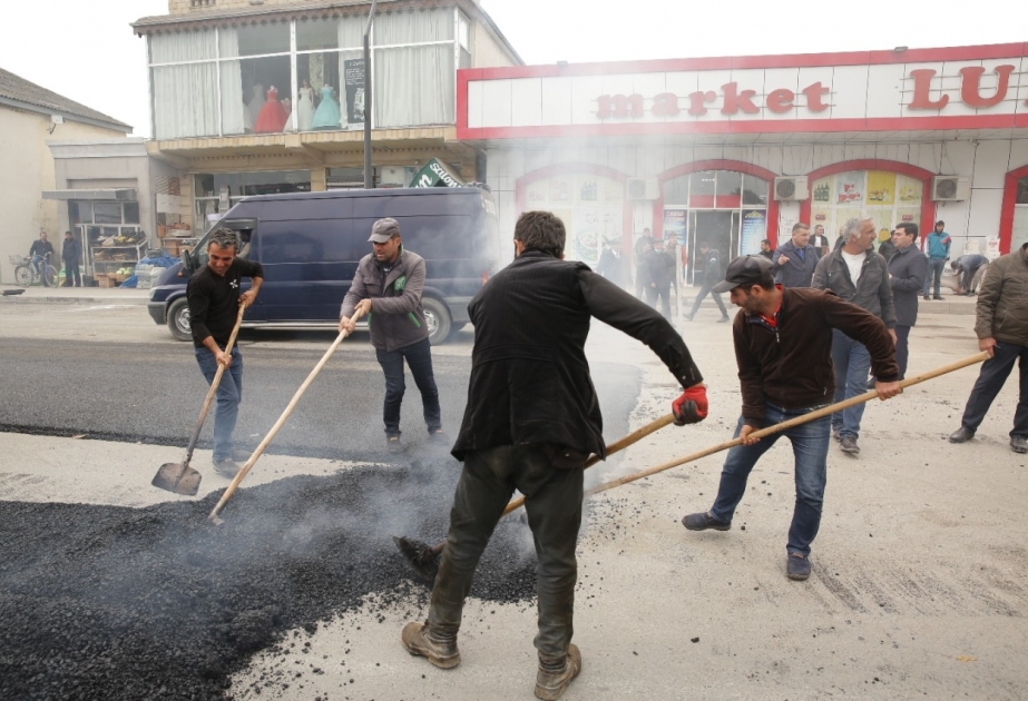 Xudat şəhərində 22 küçəyə asfalt döşənib, yeni dairəvi yol qurulub VİDEO