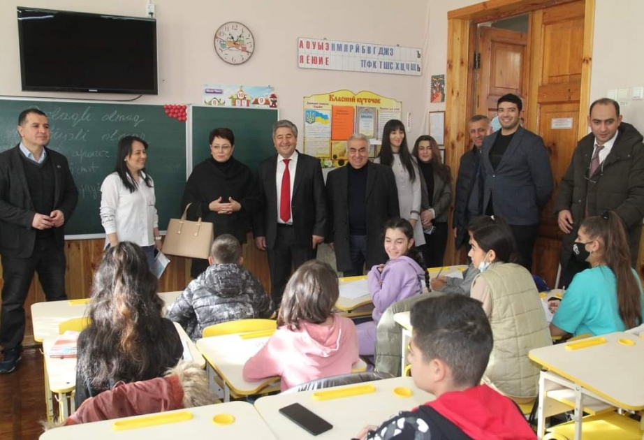 Səfir: Həftəsonu Azərbaycan dili məktəbləri milli-mənəvi dəyərlərimizi, tariximizi yaşadır və təbliğ edir VİDEO