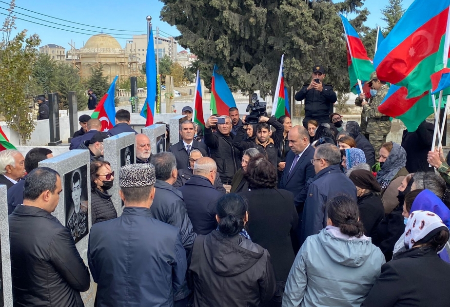 Suraxanı və Səbail rayonlarında Vətən müharibəsi şəhidlərinin ildönümü mərasimləri keçirilib
