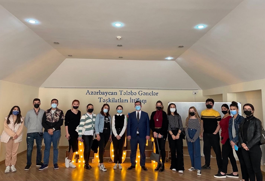 “Tarixi zəfərimİZin əsasları” layihəsi çərçivəsində tələbələrlə növbəti görüş keçirilib
