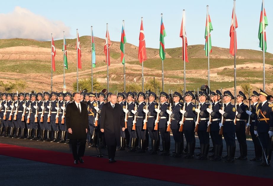 Zangilan: Offizieller Empfang von Präsident Recep Tayyip Erdogan im Dorf Aghali VIDEO