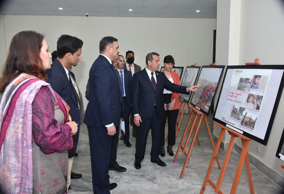 Pakistanın Müasir Dillər Universitetində Vətən müharibəsinə həsr olunmuş sərgi açılıb
