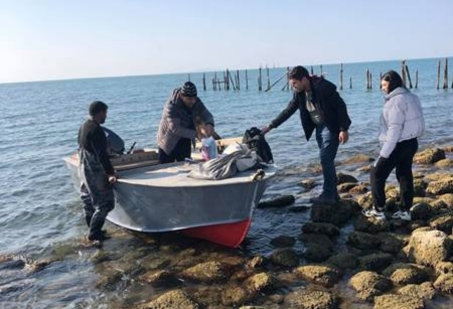 Geoloq alimlər Xəzər dənizində və sahilyanı zonadakı palçıq vulkanlarında tədqiqat aparırlar