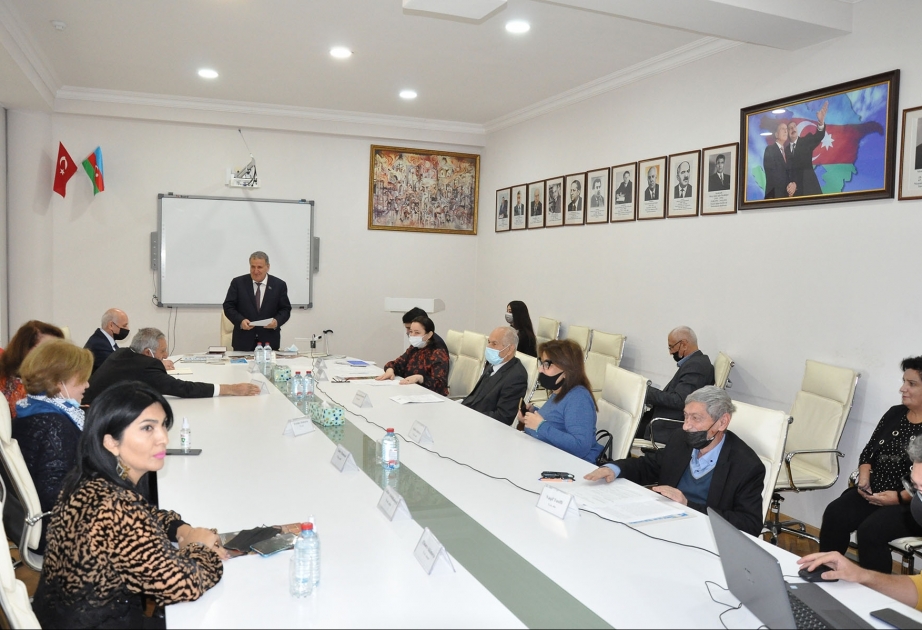 Ədəbiyyat İnstitutunun növbəti Elmi şurası