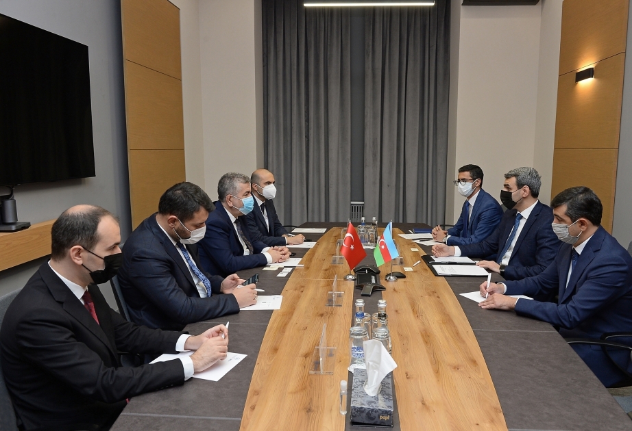 Azerbaiyán y Turquía crearán un parque tecnológico conjunto en Bakú