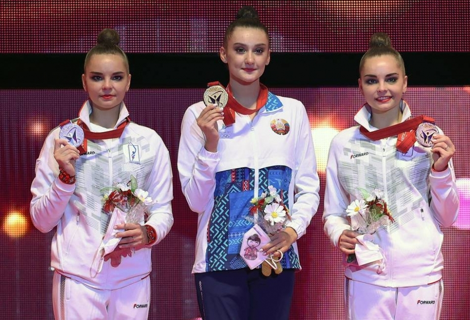Снова споры о судействе. Дина Аверина не смогла выиграть все упражнения на чемпионате мира