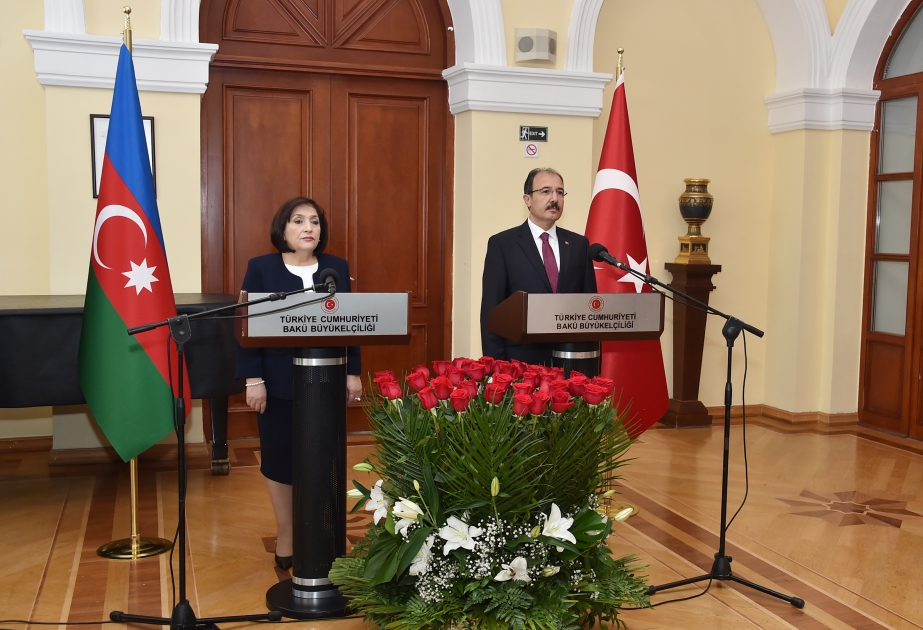 Türkiyə Respublikasının yaranmasının 98-ci ildönümü münasibətilə Bakıda rəsmi qəbul təşkil edilib