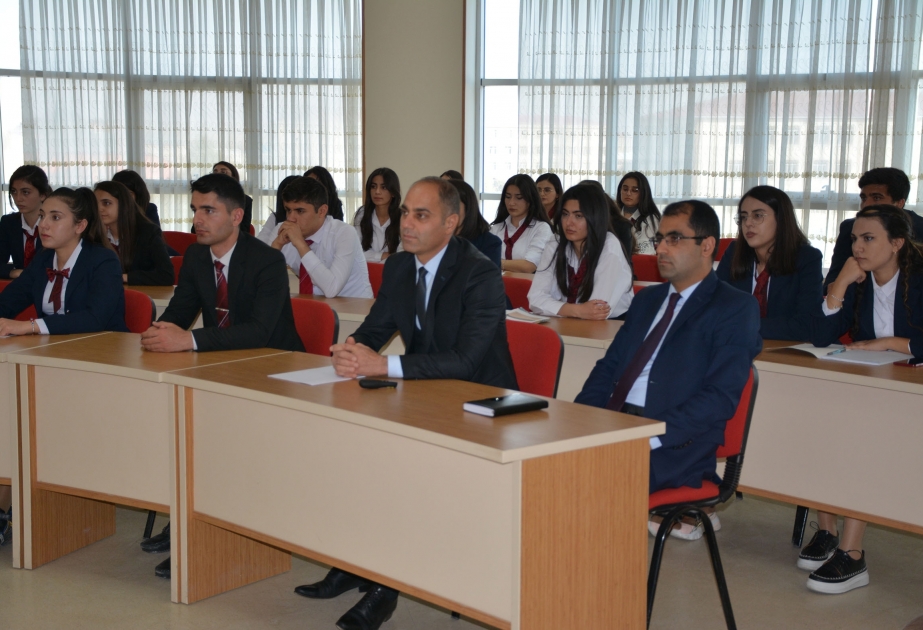 “Gənclərin qrafologiya məktəbi” layihəsinin təqdimatı keçirilib